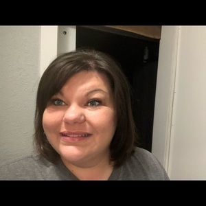 Meet your Posher, Kellie